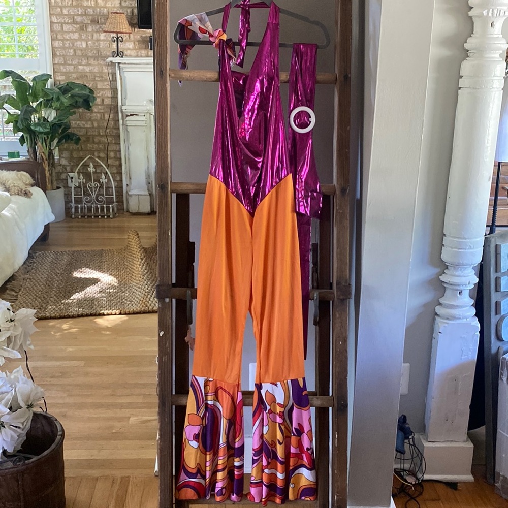 IN CHARACTER 70'S BELTED JUMPSUIT HALLOWEEN LARGE EXCELLENT